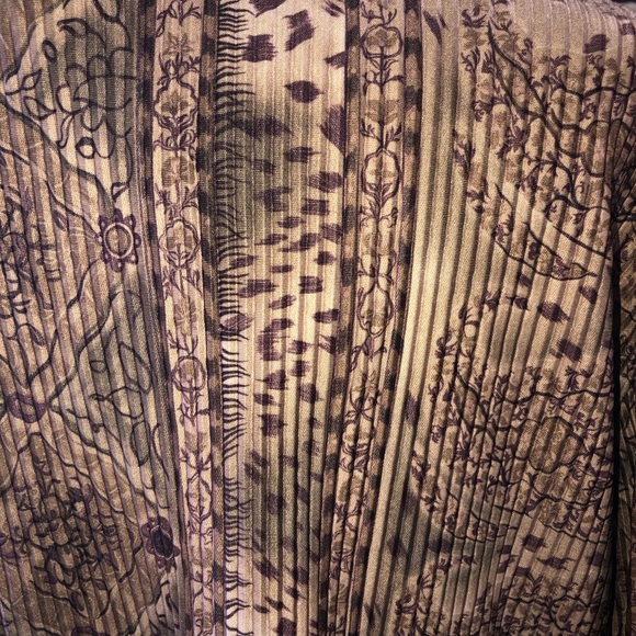 ETERNITY FASHION ONE SIZE FITS ALL BROWN PAISLEY FLORAL PRINT SHORT SLEEVE - Picture 4 of 5